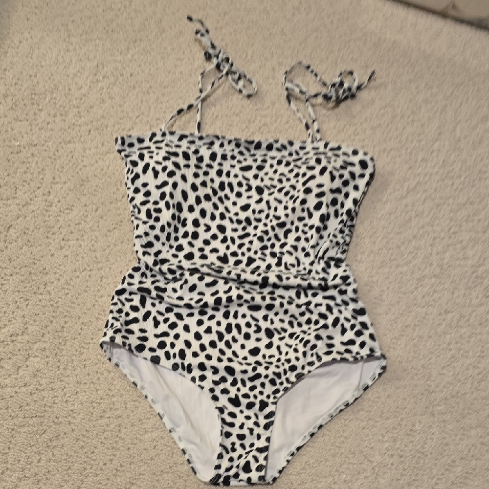 Geode Black and White Spotted Swimsuit